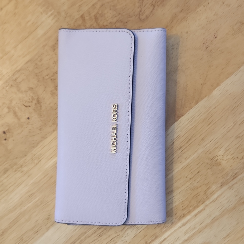 Michael kors wallet
